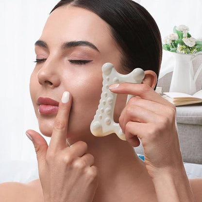 gua sha visage femme